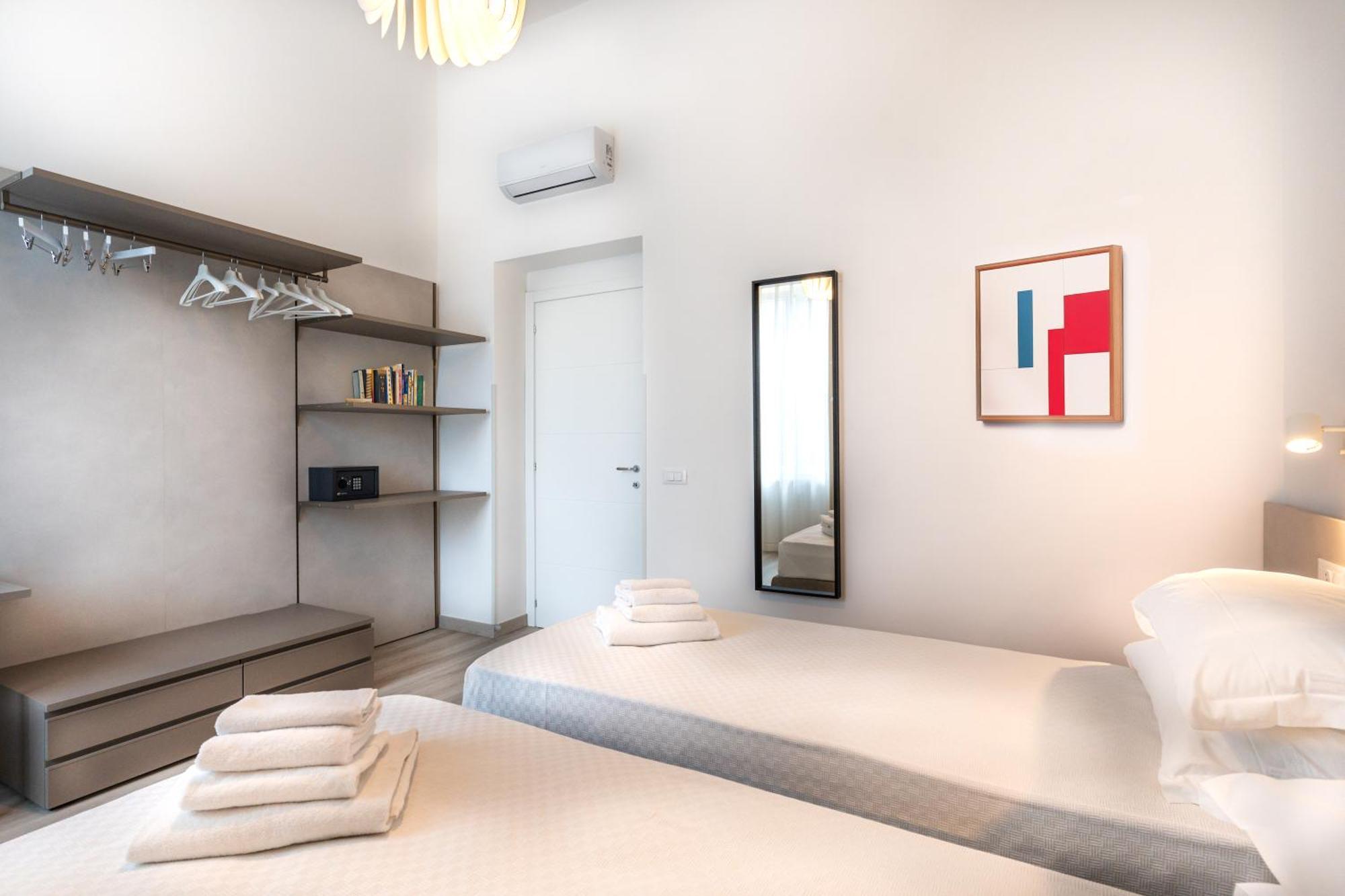 Orange Apartment Sorrento